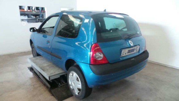 renault clio ii fase ii (b/cb0) 2001-2013 del año 2001