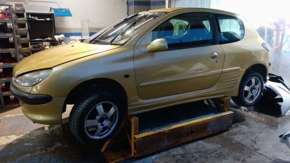 peugeot 206 hatchback (2a/c) 1998-2012 del año 2003