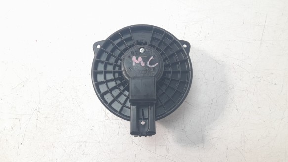 Recambio de ventilador calefaccion para mazda 3 berlina (bp) 2019- evolution referencia OEM IAM BDGF61B10  