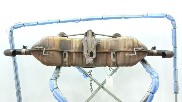 Recambio de tubo escape trasero para porsche boxster (986) 1996-2004 2.5 referencia OEM IAM 99611112105 99611112105 