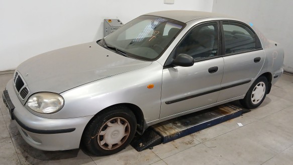 daewoo lanos sedán (klat) 1997- del año 1999