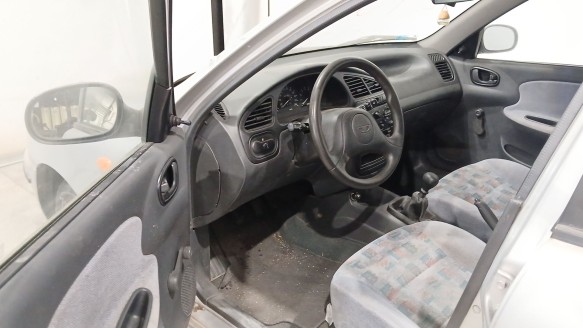 daewoo lanos sedán (klat) 1997- del año 1999