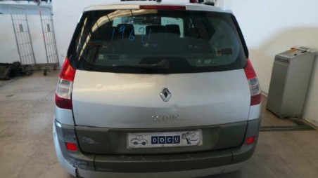 renault scenic ii 2003-2009 del año 2005
