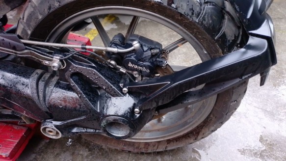 Recambio de disco de freno trasero para bmw r 1250 - r 1250 gs referencia OEM IAM 34218526568  