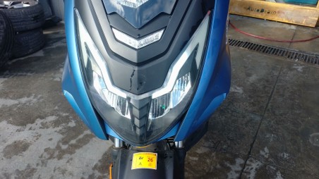 Recambio de faro delantero para mitt 330 gts - 330 gts referencia OEM IAM FARO  