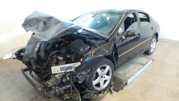 peugeot 407 2004-2011 del año 2010