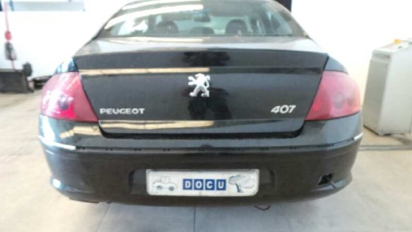 peugeot 407 2004-2011 del año 2010