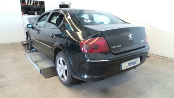 peugeot 407 2004-2011 del año 2010