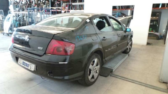 peugeot 407 2004-2011 del año 2010
