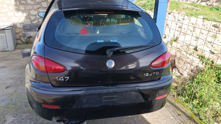 alfa romeo 147 (937_) 2000-2010 del año 2002