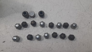 Recambio de juego tornillos de rueda para suzuki vitara cabrio (et, ta) 1988-2002 1.6 (se 416) referencia OEM IAM   