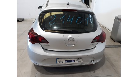 opel astra j lim. 2009-2015 del año 2014