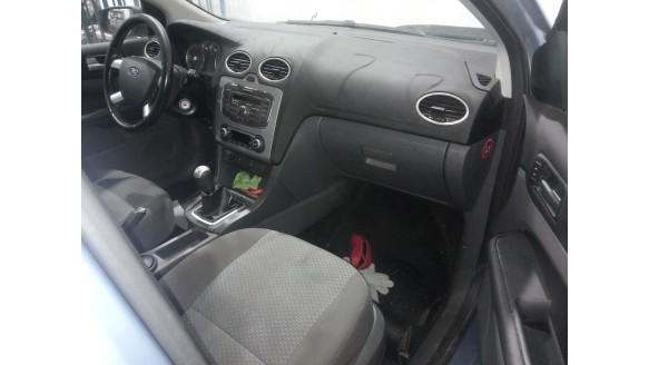 ford focus berlina (cap) 2004-2007 del año 2007