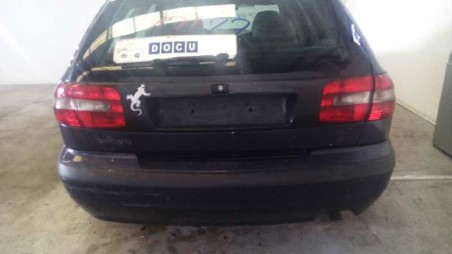 volvo v40 familiar 1995-2005 del año 2002