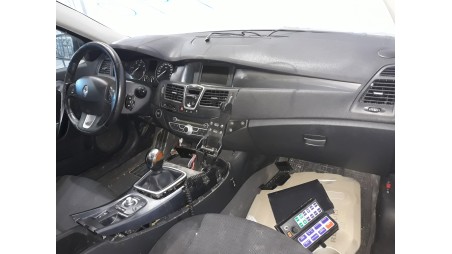 renault laguna iii 2007-2016 del año 2009