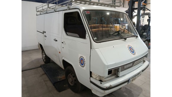 nissan trade caja/chasis 1986-1994 del año 1991
