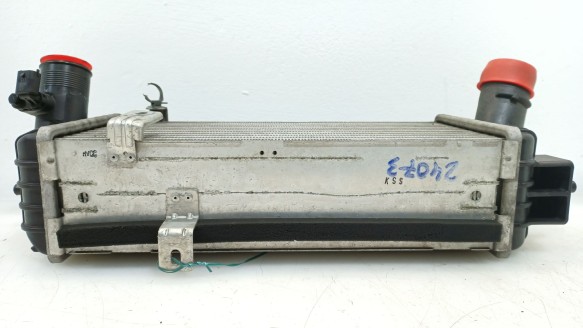 Recambio de intercooler para kia optima (jf) 2015- 1.7 crdi referencia OEM IAM 282712A880 282702A880 