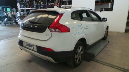 volvo v40 cross country 2012- del año 2015