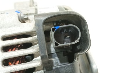 Recambio de alternador para kia optima (jf) 2015- 1.7 crdi referencia OEM IAM 373002A910 373002A910 