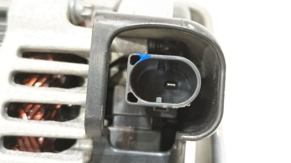 Recambio de alternador para kia optima (jf) 2015- 1.7 crdi referencia OEM IAM 373002A910 373002A910 