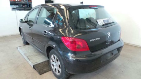 peugeot 307 (3a/c) 2000-2012 del año 2005