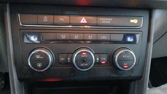 Recambio de mando climatizador para seat leon (5f1) 2012-2021 1.5 tgi referencia OEM IAM 5F0907044BDYMS 5F0907044BDYMS 