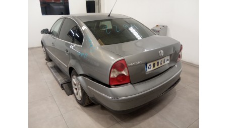 volkswagen passat berlina (3b3) 2000-2005 del año 2004