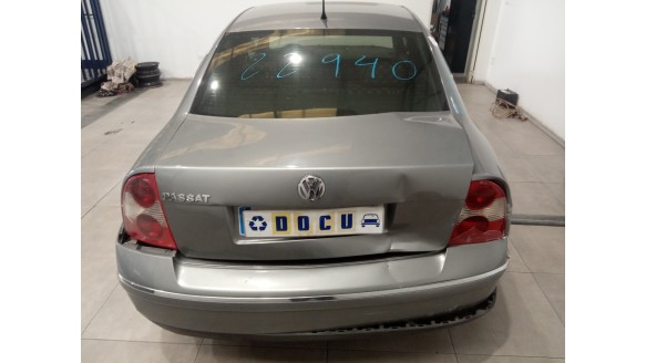 volkswagen passat berlina (3b3) 2000-2005 del año 2004