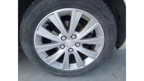 peugeot 308 sw ii (lc_, lj_, lr_, lx_, l4_) 2014-2021 del año 2019