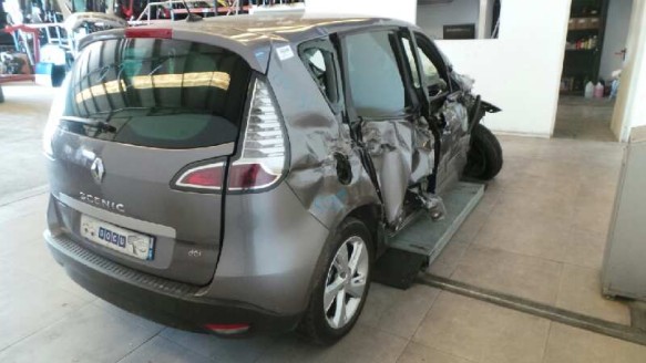 renault scenic iii 2009-2016 del año 2014