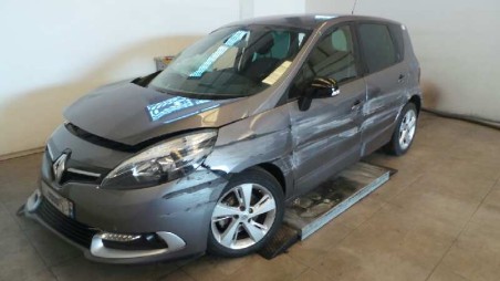 renault scenic iii 2009-2016 del año 2014