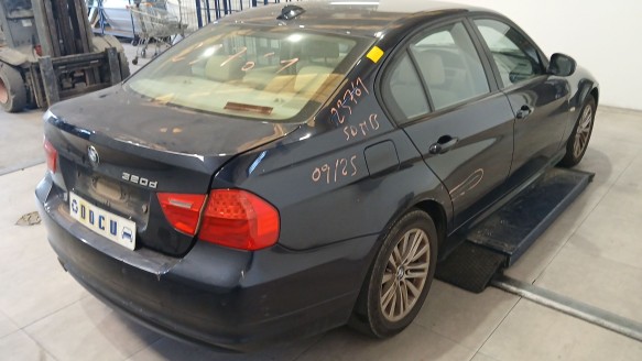 bmw 3 (e90) 2004-2012 del año 2009