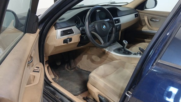 bmw 3 (e90) 2004-2012 del año 2009