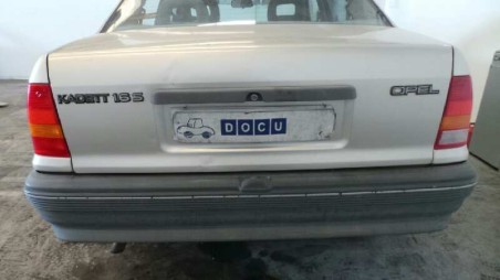 opel kadett e 1984- del año 1984