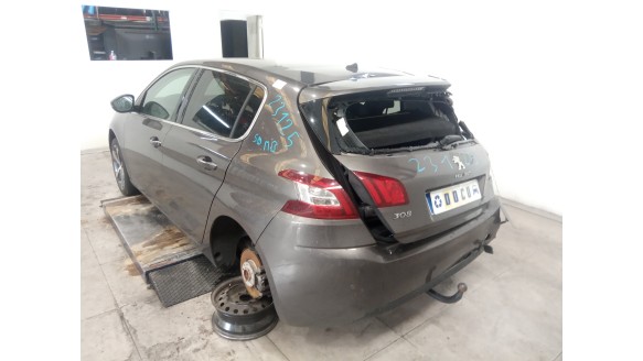 peugeot 308 2013- del año 2015