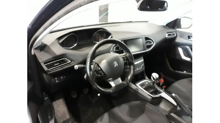 peugeot 308 2013- del año 2015