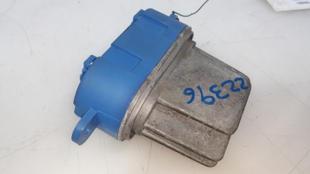 Recambio de resistencia calefaccion para volkswagen t5 bus 2003-2009 california techo elevable referencia OEM IAM 7L0907521 7L09