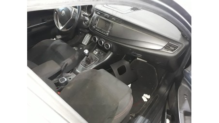 alfa romeo giulietta (191) 2010- del año 2015