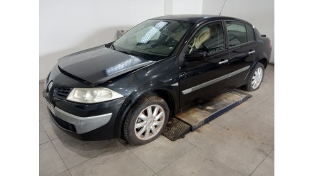 renault megane ii classic berlina 2003-2010 del año 2006