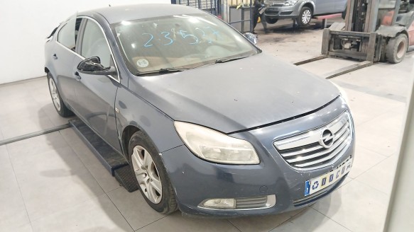 opel insignia a (g09) 2008-2017 del año 2011