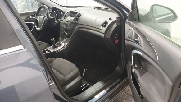 opel insignia a (g09) 2008-2017 del año 2011