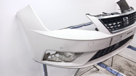 Recambio de paragolpes delantero para seat leon (5f1) 2012-2021 1.5 tgi referencia OEM IAM 5F0807221RGRU 5F0807221RGRU 