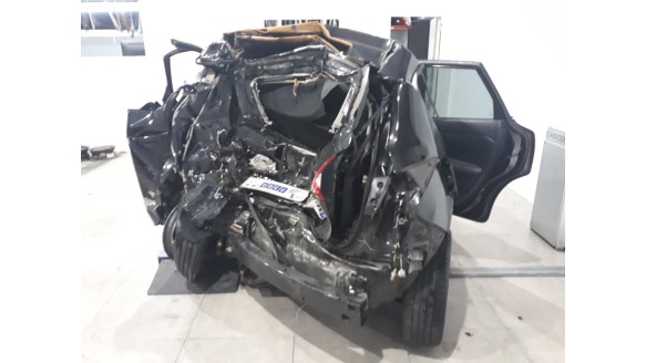 nissan pulsar (c13) 2014-2018 del año 2015