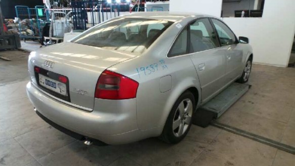 audi a6 berlina (4b2) 1997-2001 del año 2003