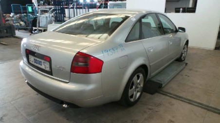 audi a6 berlina (4b2) 1997-2001 del año 2003