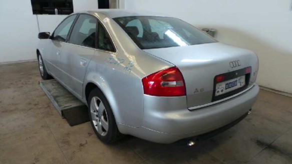audi a6 berlina (4b2) 1997-2001 del año 2003