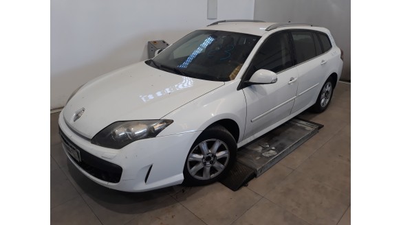 renault laguna iii 2007-2016 del año 2010