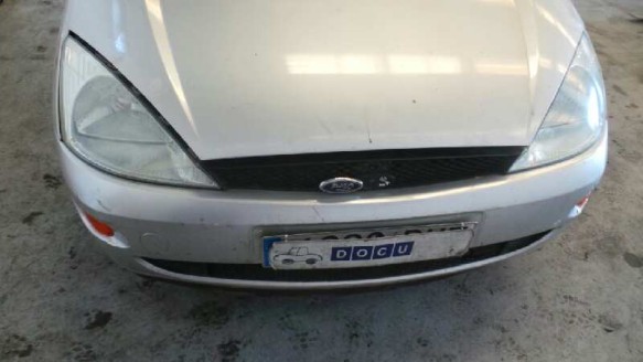 ford focus berlina (cak) 1998-2004 del año 2001