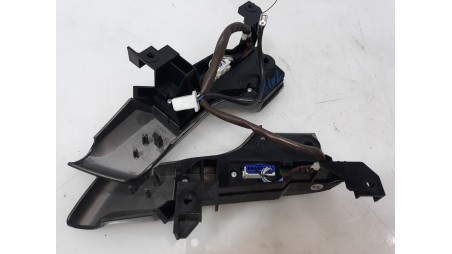 Recambio de mando volante para toyota land cruiser (j15) 2009-2017 basis referencia OEM IAM 8425060180B0 8425060180B0 