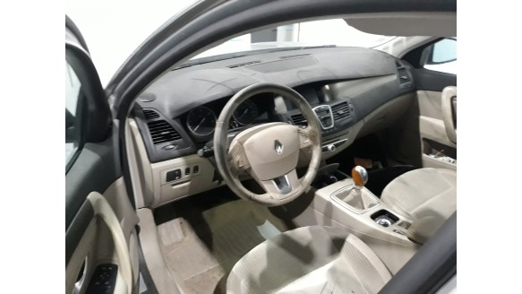 renault laguna iii 2007-2016 del año 2008